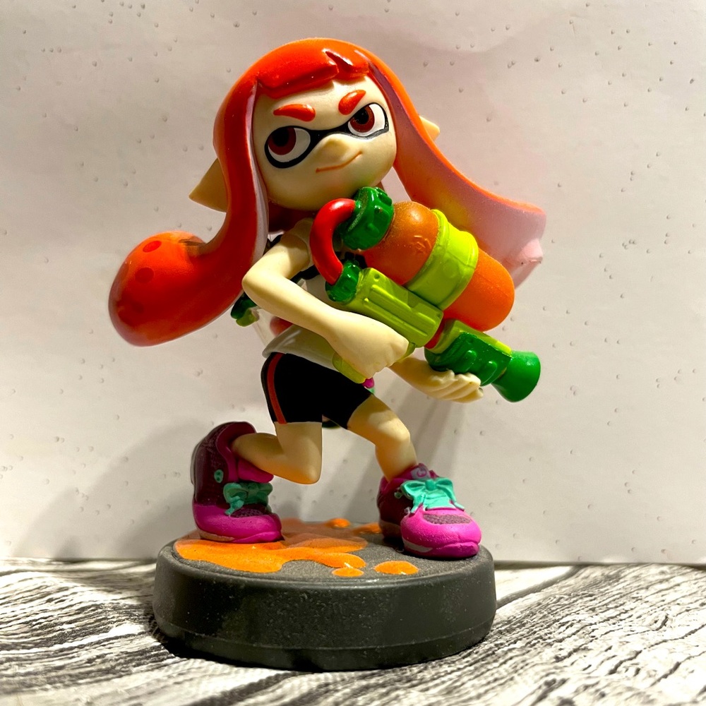 Splatoon Amiibo Nintendo Switch Inkling Girl Used great condition